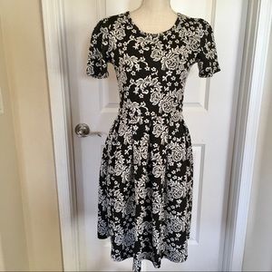 LuLaRoe Amelia Dress!